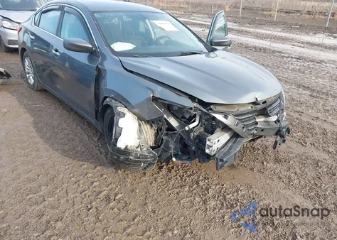 2016 Nissan Altima 2.5/2.5 S/2.5 Sl/2.5 Sr/2.5 Sv z USA, uszkodzony, nr VIN 1N4AL3AP7GN368994